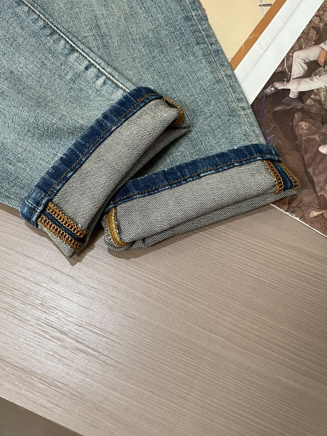 Bur 2025新款！高端订制修身商务直筒牛仔裤 原版五金辅料 日常商务休闲都完全适用的款，上身效果超正