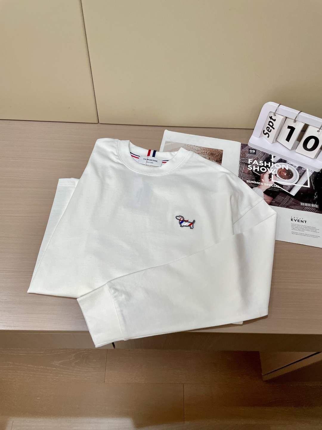 TB 25s秋冬最新款圆领打底套头T恤 面料采用优质精梳棉，入手便知非常柔软，上身亲肤感 极好！舒适透气