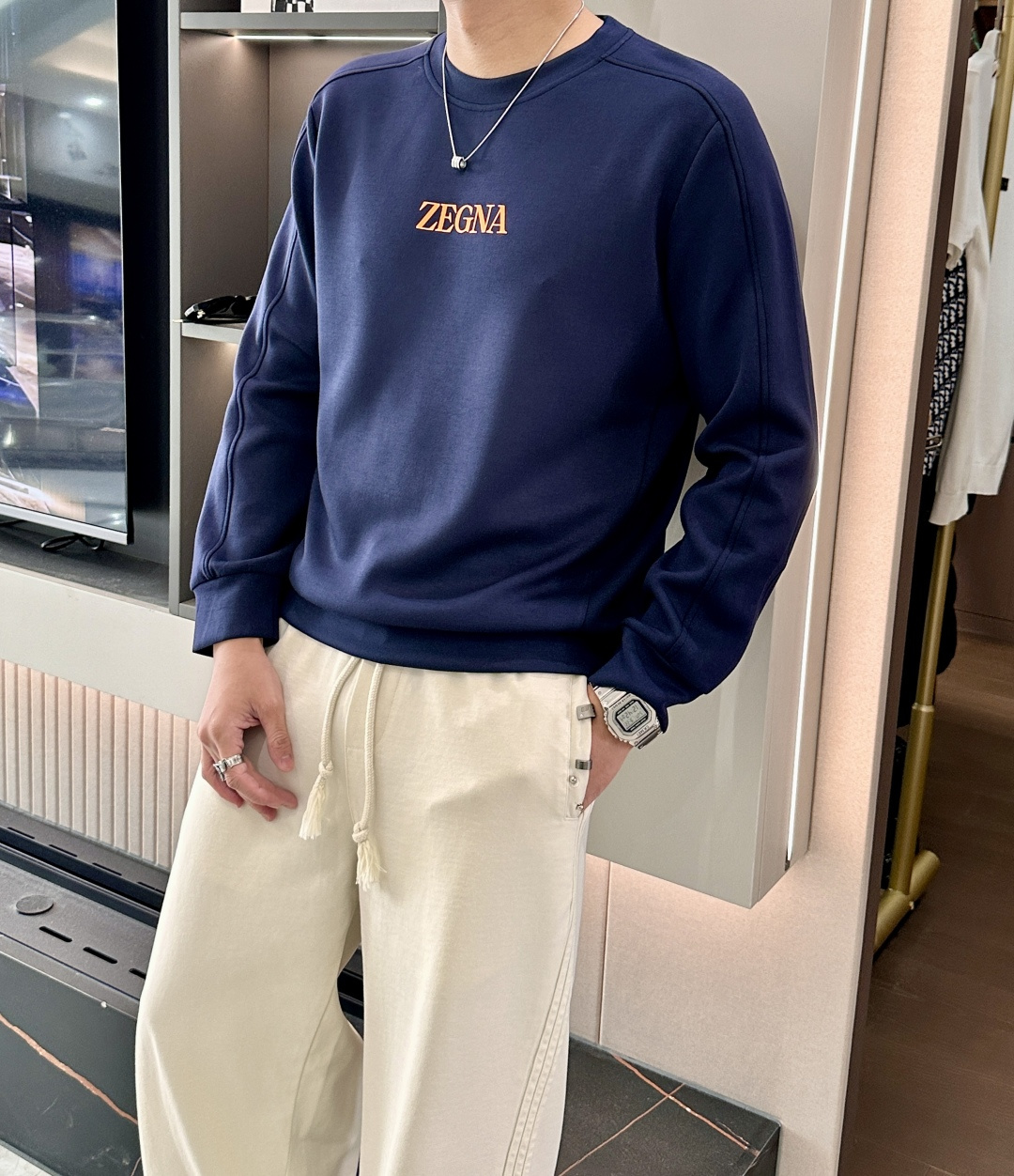 杰尼亚 25秋冬家族男士高端圆领运动长袖卫衣，香港洋行渠道货，纯正血统品质，25年秋冬 新款，经典王牌系