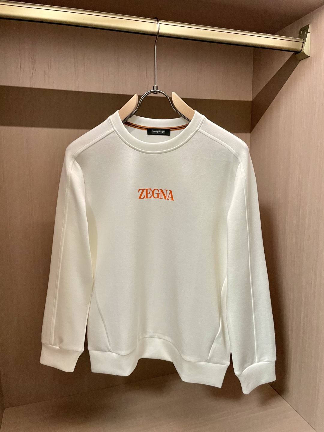 杰尼亚 25秋冬家族男士高端圆领运动长袖卫衣，香港洋行渠道货，纯正血统品质，25年秋冬 新款，经典王牌系