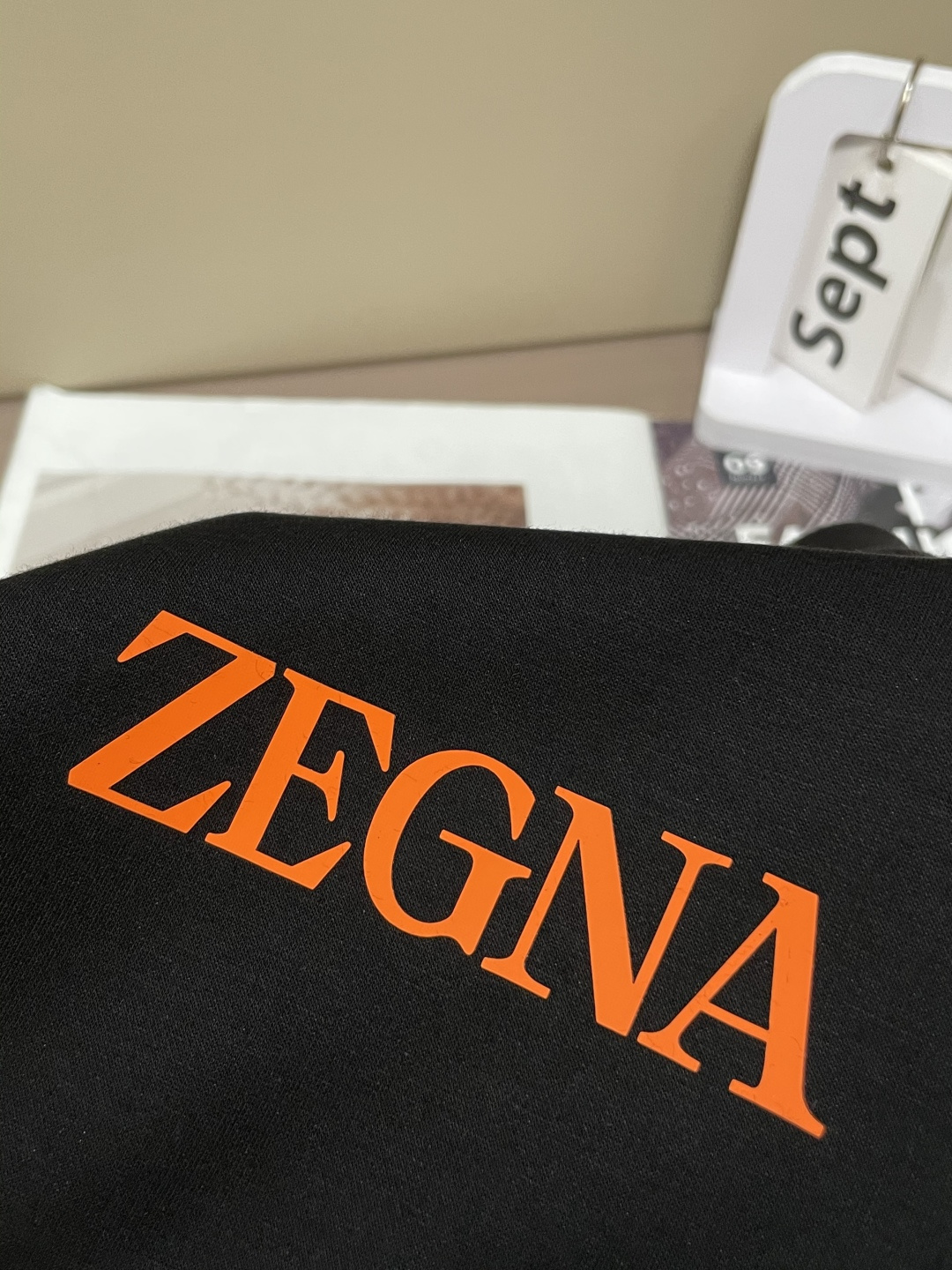 杰尼亚 25秋冬家族男士高端圆领运动长袖卫衣，香港洋行渠道货，纯正血统品质，25年秋冬 新款，经典王牌系