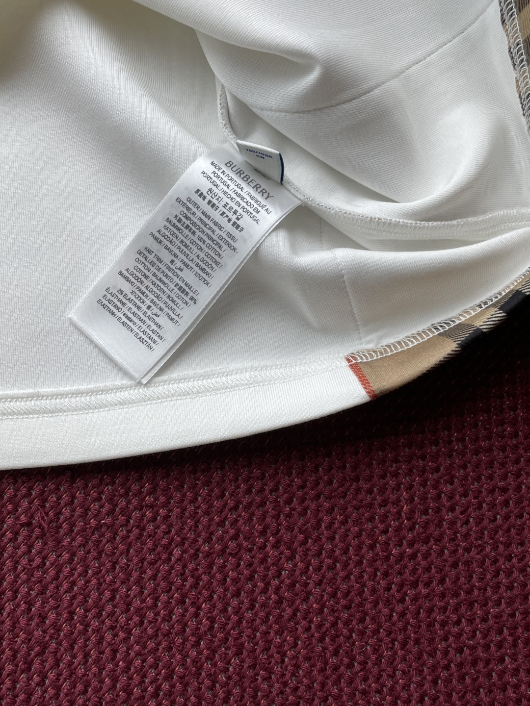 Bur 2025秋冬 男士短袖 专柜的最经典系列 最简单基础的经典款 很简单 重点看面料这次我们拿到的原