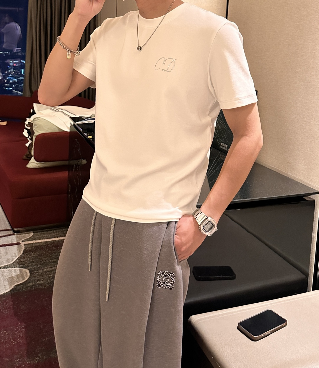 Gucc 2025秋冬 男士短袖 专柜的最经典系列 最简单基础的经典款 很简单 重点看面料这次我们拿到的