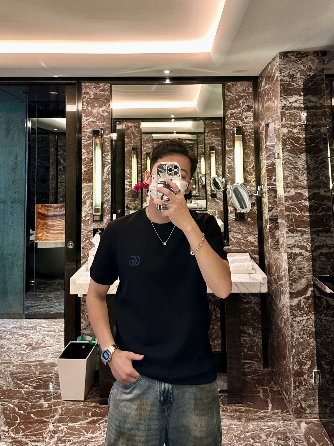 Gucc 2025秋冬 男士短袖 专柜的最经典系列 最简单基础的经典款 很简单 重点看面料这次我们拿到的