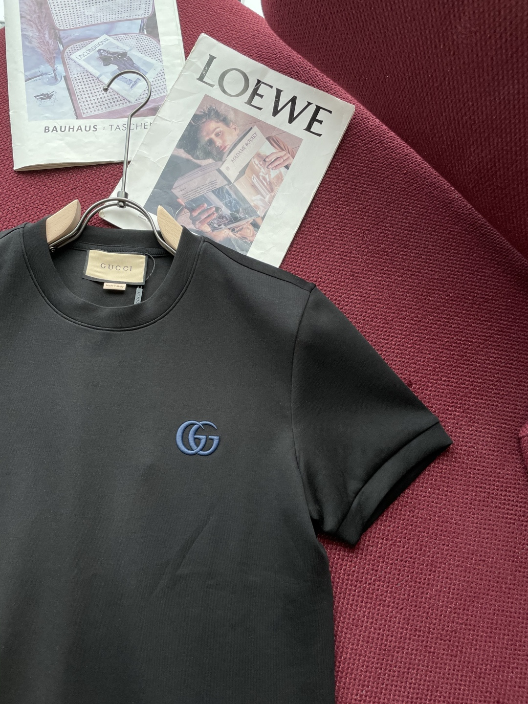 Gucc 2025秋冬 男士短袖 专柜的最经典系列 最简单基础的经典款 很简单 重点看面料这次我们拿到的