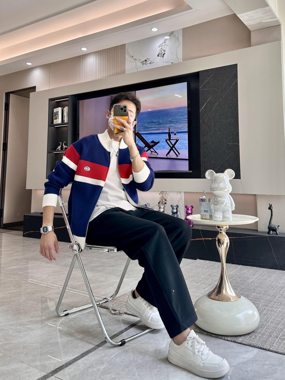 Gucc 爆款 2025秋冬 高级定制 都市风十足 加厚款开衫毛衣。 采用进口羊毛混纺面料 柔软细腻 男