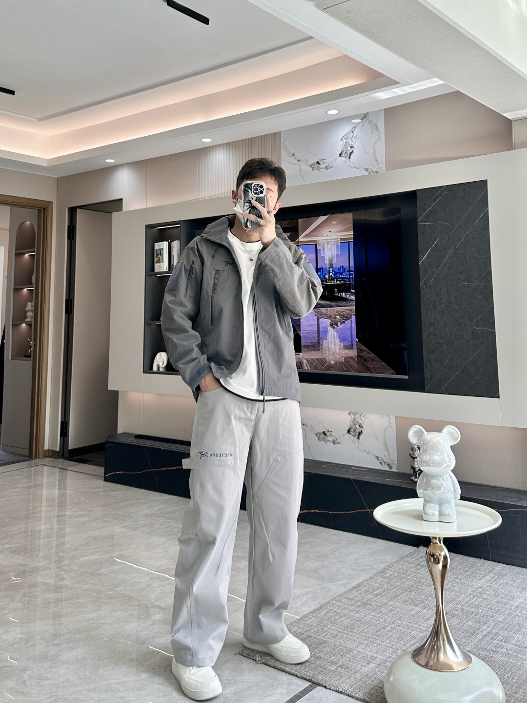 Arcteryx/始祖鸟 2025春秋新款软壳连帽夹克冲锋衣外套这款GAMMALT夹克采用轻薄耐磨的WE