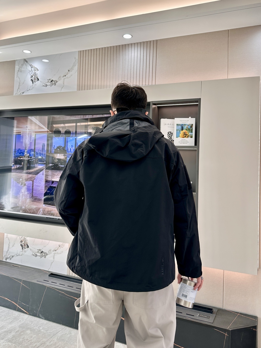 Arcteryx/始祖鸟 2025春秋新款软壳连帽夹克冲锋衣外套这款GAMMALT夹克采用轻薄耐磨的WE