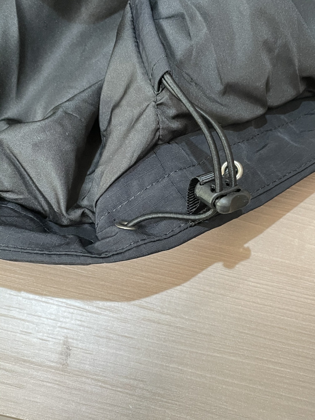 Arcteryx/始祖鸟 2025春秋新款软壳连帽夹克冲锋衣外套这款GAMMALT夹克采用轻薄耐磨的WE