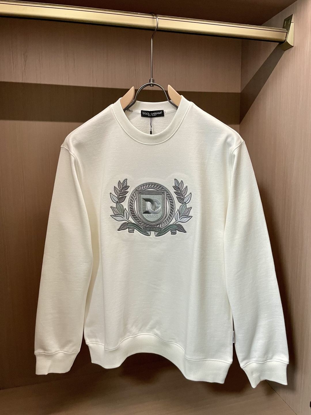 DG /秋冬新品  定制顶级卫衣棉，面料特别有质感，重工刺绣！冬季必备单品，保暖性好。男女通穿，细节到位，版型超赞，上身