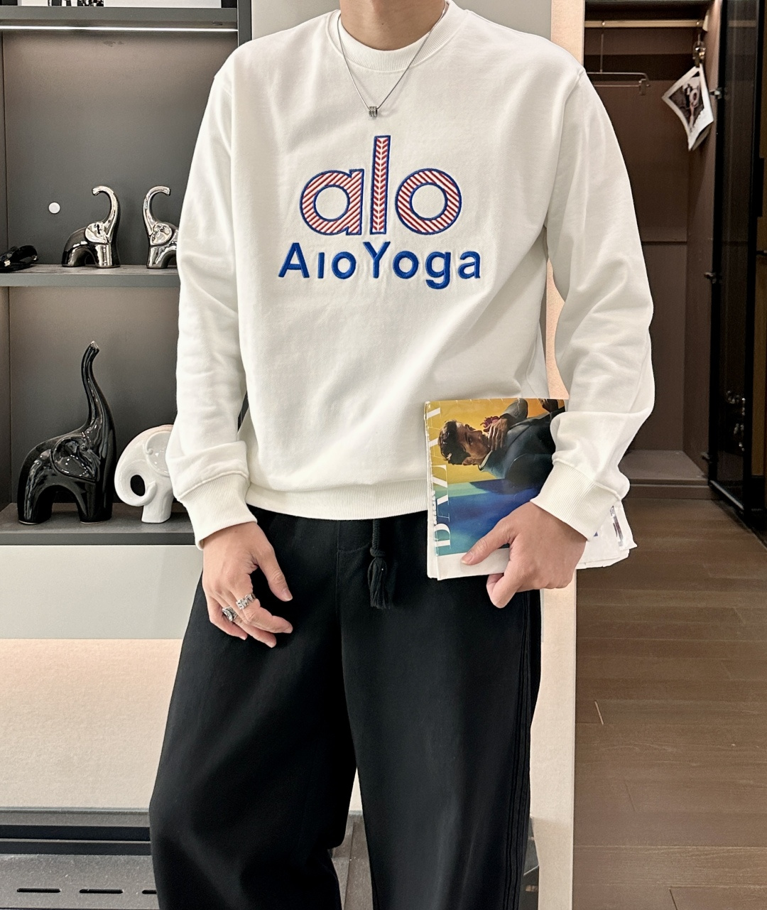 alo /秋冬新品  定制顶级卫衣棉，面料特别有质感，重工刺绣！冬季必备单品，保暖性好。男女通穿，细节到位，版型超赞，上