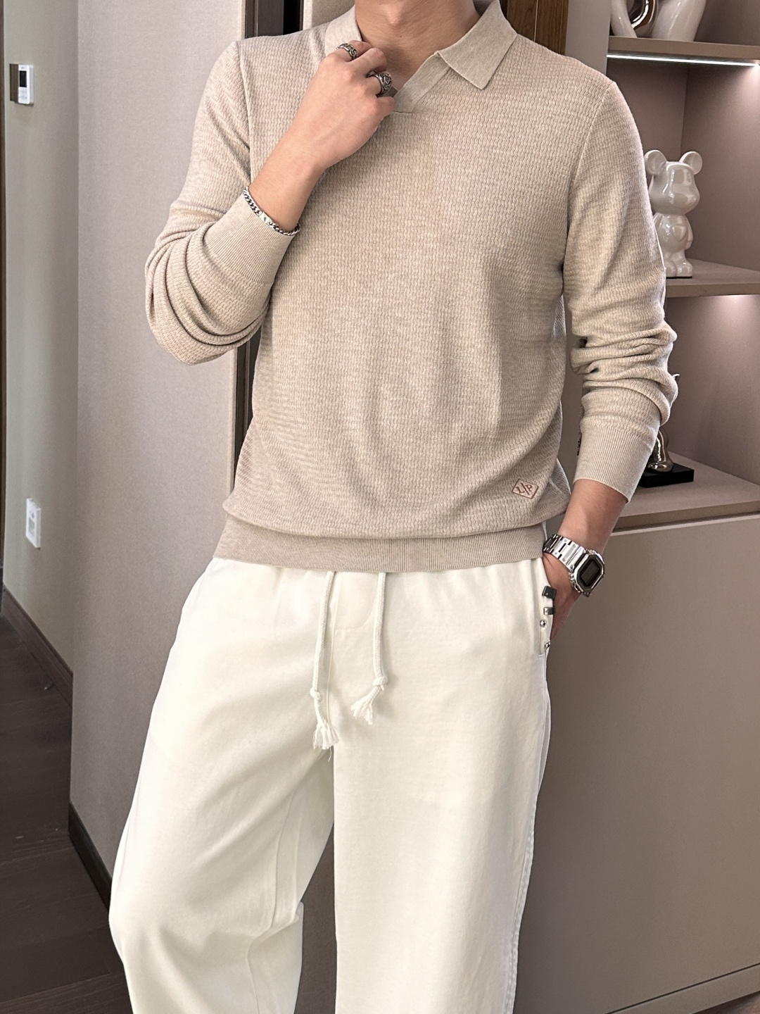 lP🆕家 2025春夏最新男士无纽扣翻领长袖针织衫，精选羊毛羊绒混纺面料制成， 80支超柔织物，14针密