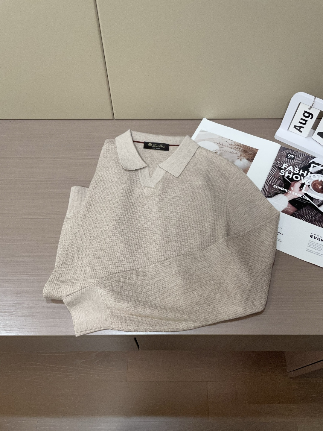 lP🆕家 2025春夏最新男士无纽扣翻领长袖针织衫，精选羊毛羊绒混纺面料制成， 80支超柔织物，14针密