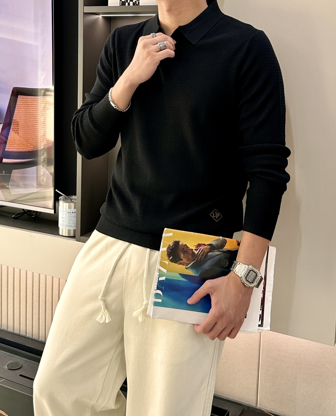 lP🆕家 2025春夏最新男士无纽扣翻领长袖针织衫，精选羊毛羊绒混纺面料制成， 80支超柔织物，14针密