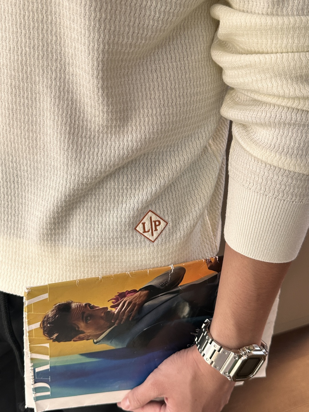 lP🆕家 2025春夏最新男士无纽扣翻领长袖针织衫，精选羊毛羊绒混纺面料制成， 80支超柔织物，14针密