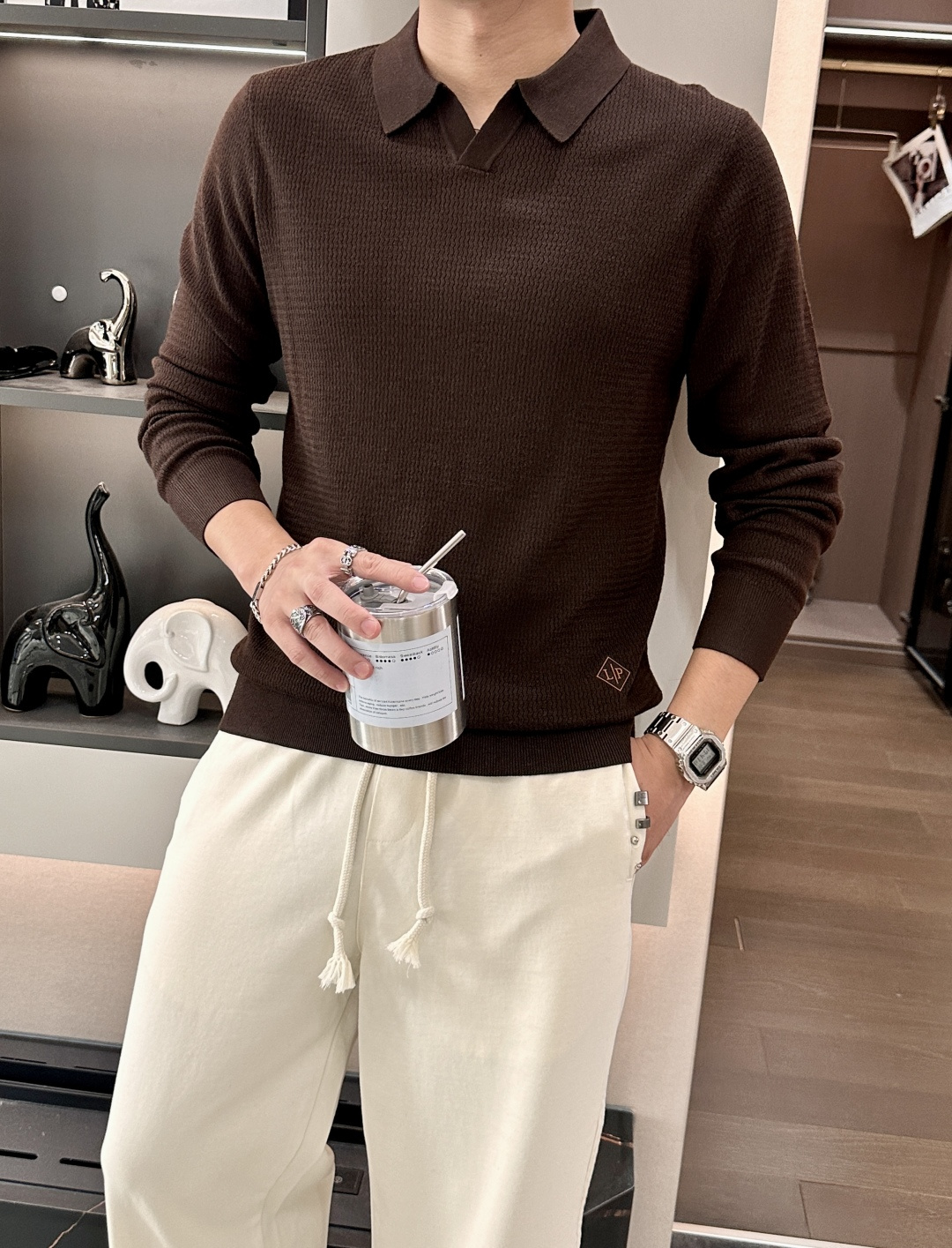 lP🆕家 2025春夏最新男士无纽扣翻领长袖针织衫，精选羊毛羊绒混纺面料制成， 80支超柔织物，14针密