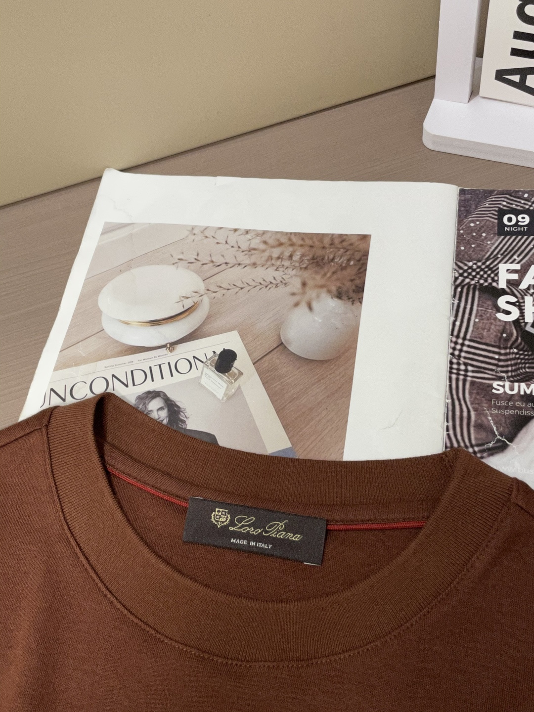 型号W-2539#，lP🆕家 2025秋冬最新字母徽标男士起角圆领长袖T恤，传统圆领套头款式，简单大方，