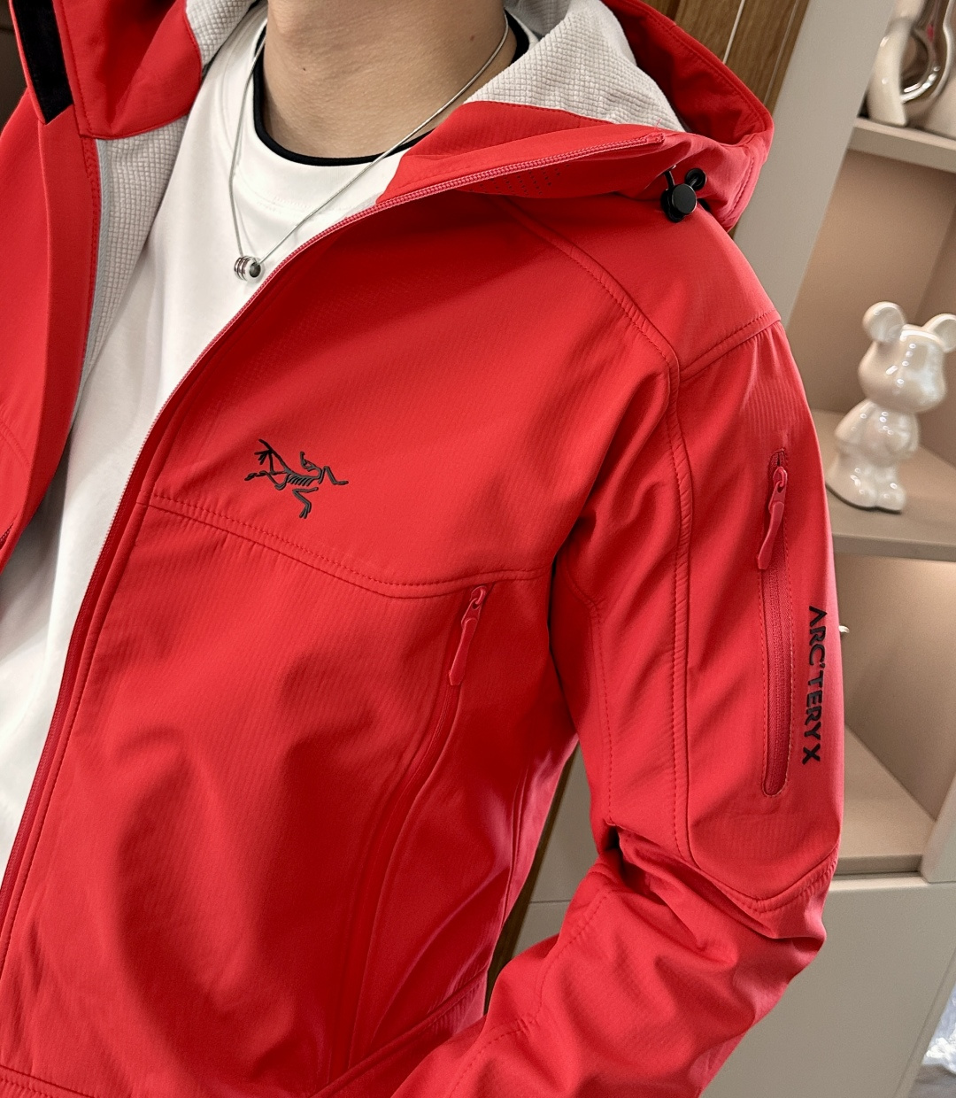 Arcteryx/始祖鸟 2025春秋新款软壳连帽夹克冲锋衣外套这款GAMMALT夹克采用轻薄耐磨的WE