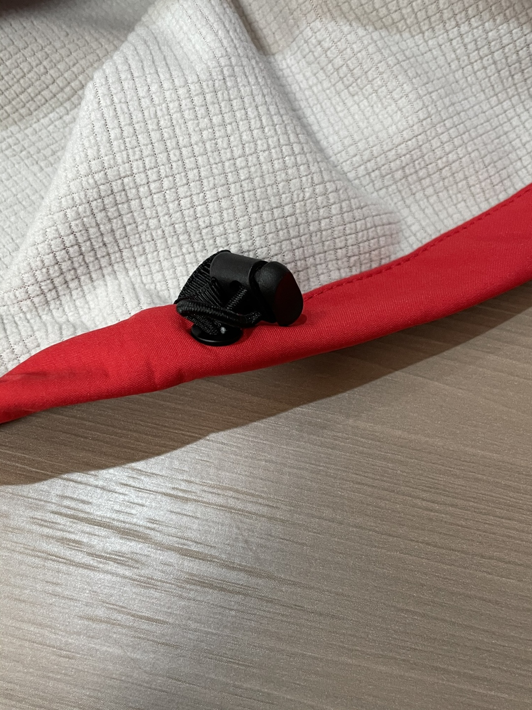 Arcteryx/始祖鸟 2025春秋新款软壳连帽夹克冲锋衣外套这款GAMMALT夹克采用轻薄耐磨的WE