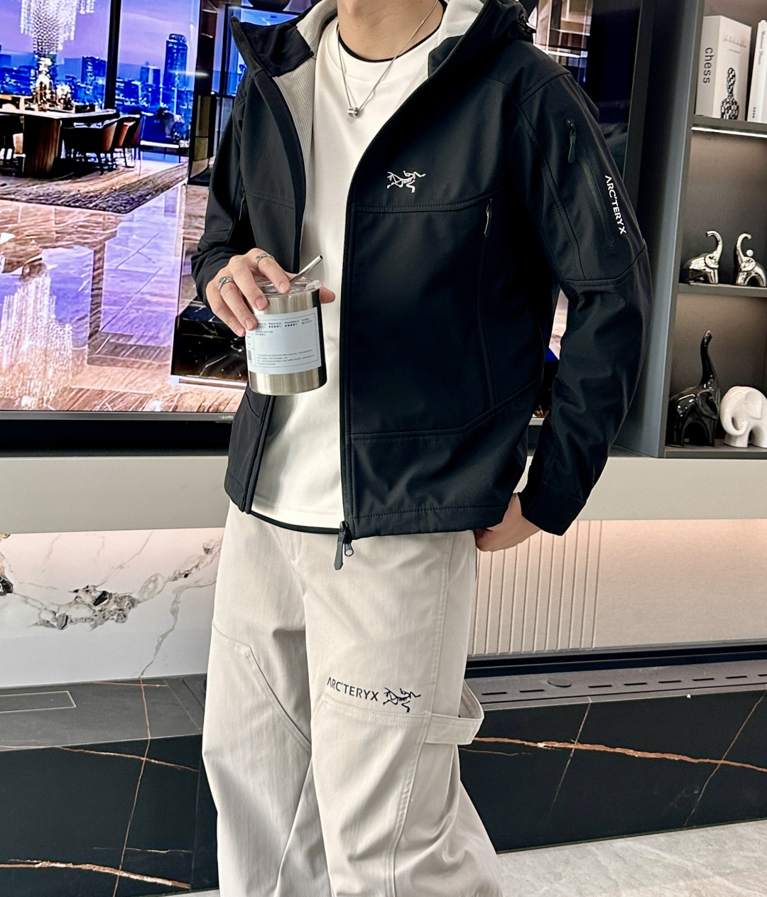 Arcteryx/始祖鸟 2025春秋新款软壳连帽夹克冲锋衣外套这款GAMMALT夹克采用轻薄耐磨的WE