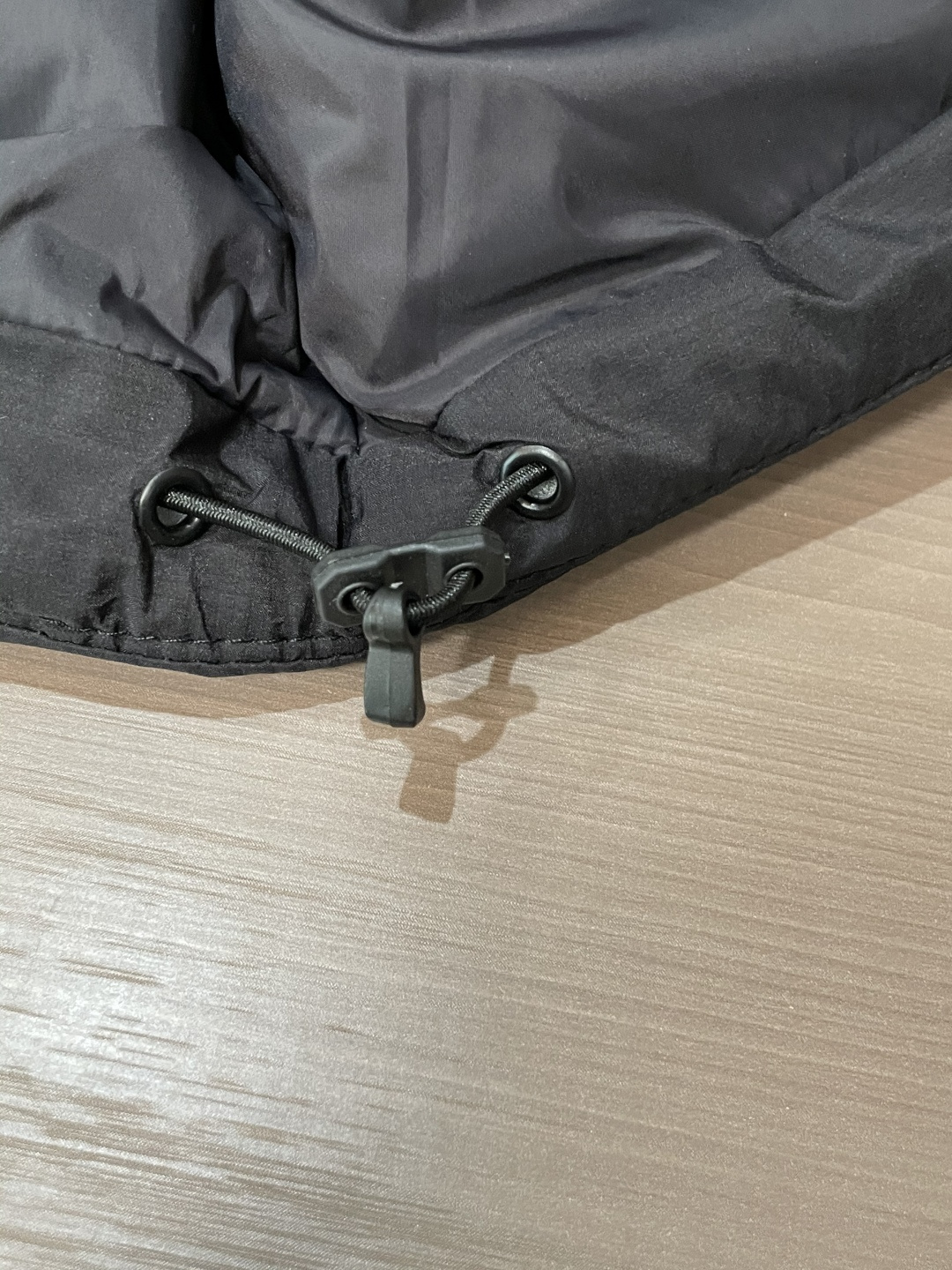 迪桑特棉马甲 2025新款男士休闲定制立领马甲 内填充羽绒棉 简约干练 时髦不累赘 活力满满。最流行的拉