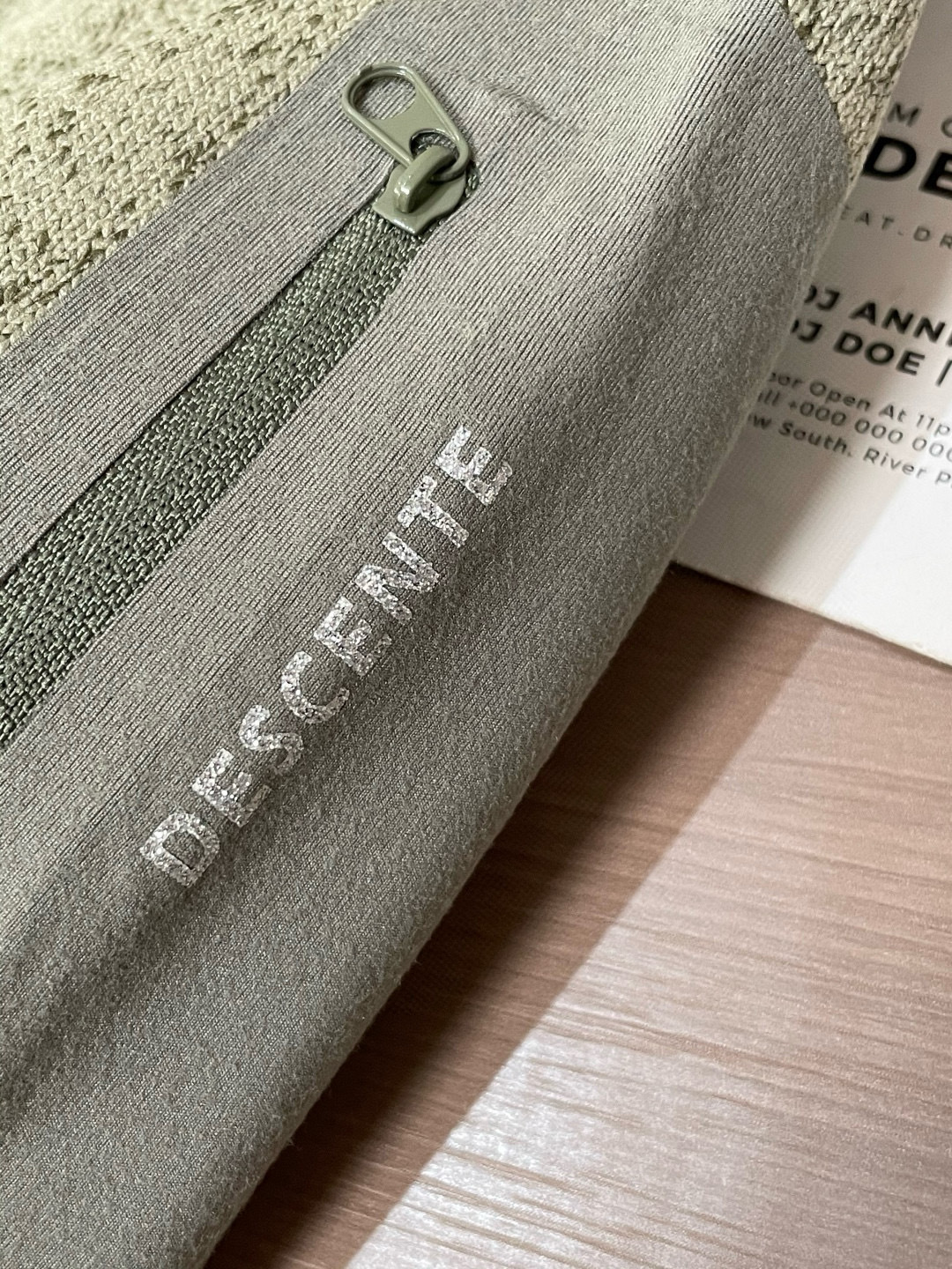 Descente 迪桑特 春季户外运动休闲抓绒夹克外套，新款春季夹克外套，做工精美，不管是材质还是细节还