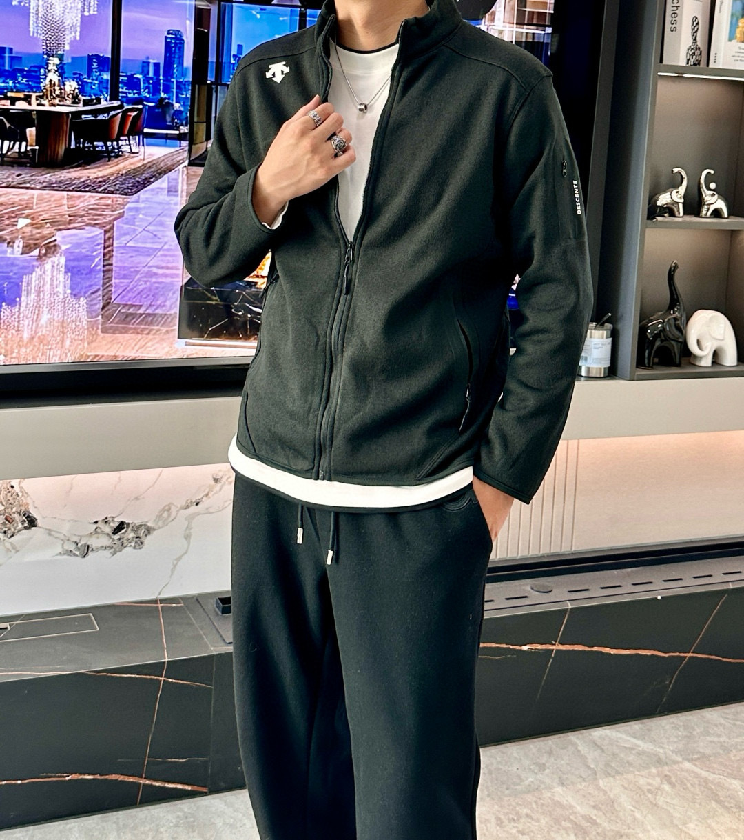 Descente 迪桑特 春季户外运动休闲抓绒夹克外套，新款春季夹克外套，做工精美，不管是材质还是细节还