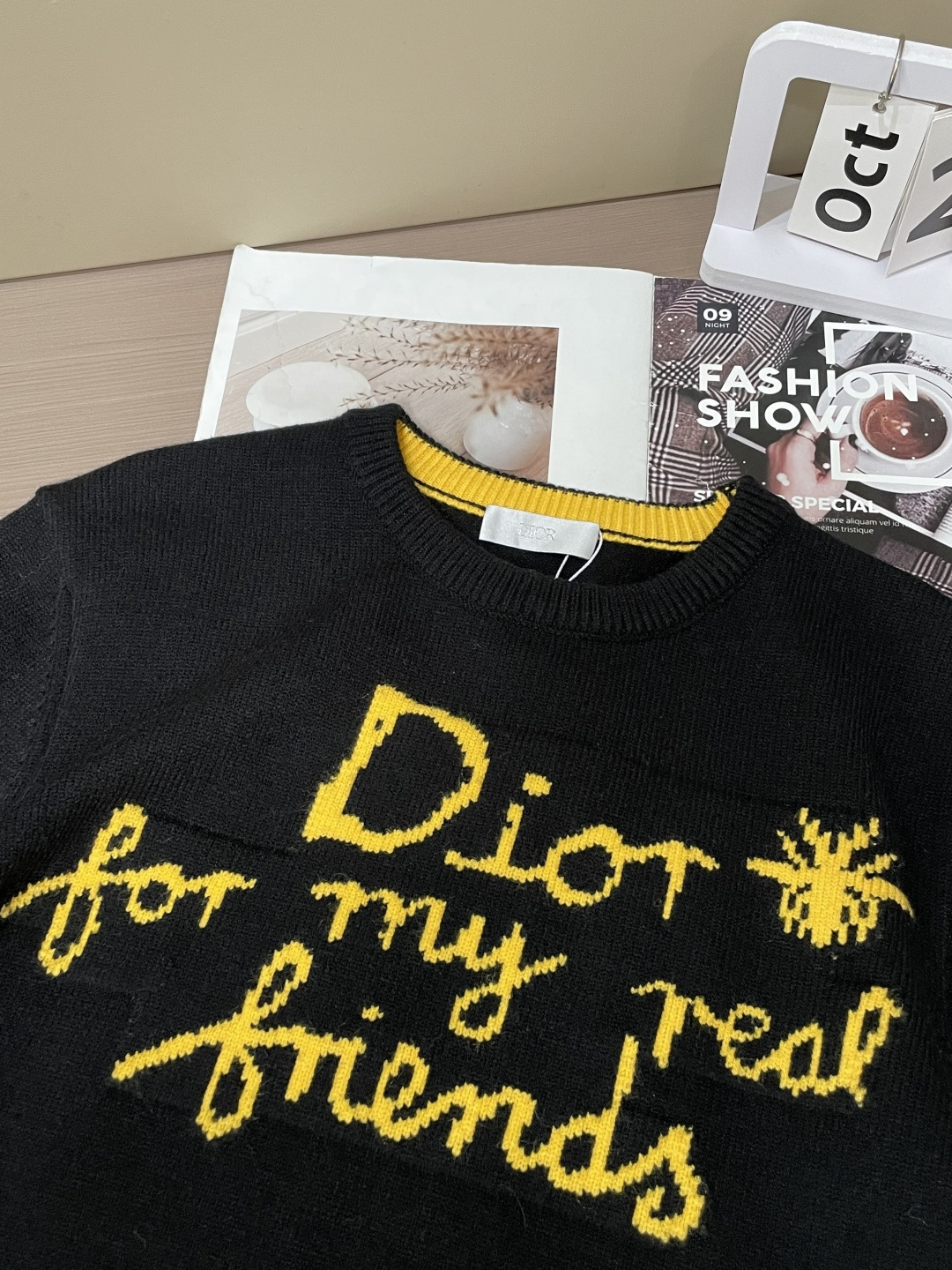 Dior 毛衣 秋冬最新系列，专柜1:1顶级复刻，全品相！加厚款，潮人必备单品！懂货的老铁赶紧下手，面料：100%羊毛 