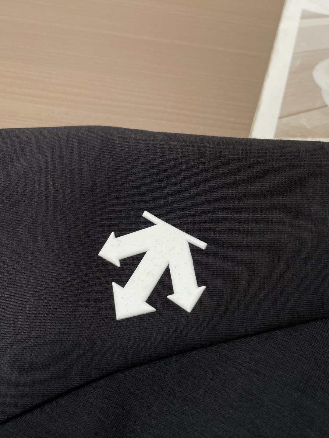 迪桑特 2025ss新品时尚休闲单穿商务高档材质长袖舒适保暖！抗起球👍🏼不刺激皮肤，可贴身穿，奢华经典元