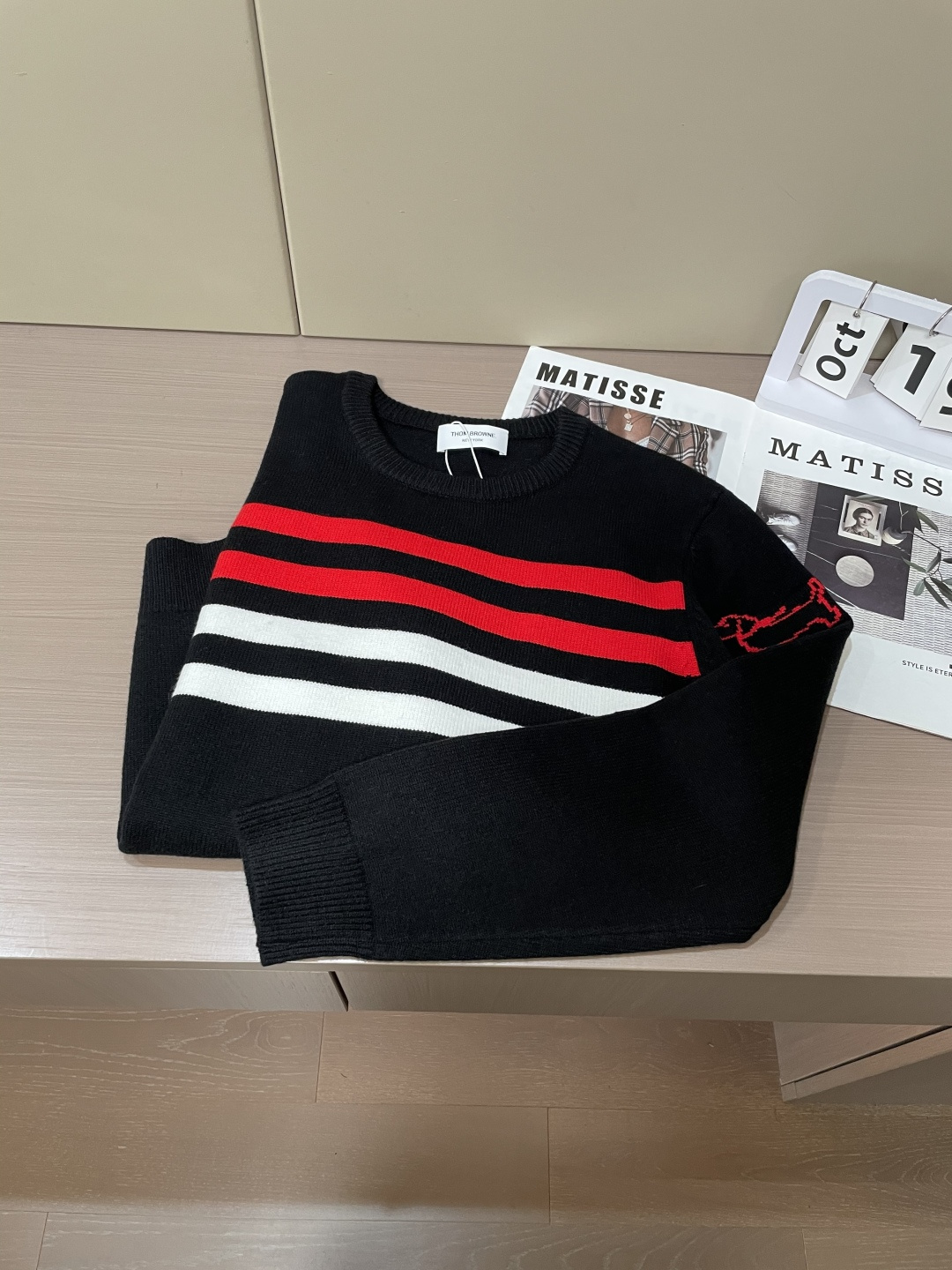 TB 毛衣 秋冬最新系列，专柜1:1顶级复刻，全品相！加厚款，潮人必备单品！懂货的老铁赶紧下手，面料：100%羊毛 尺码