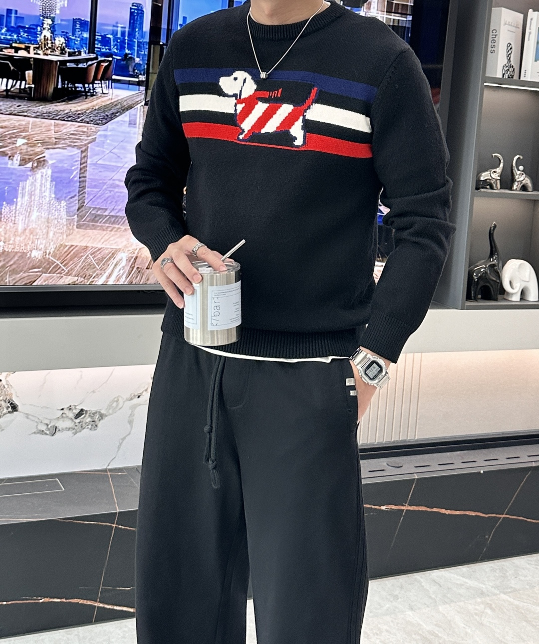 NO:608346,TB sweater 2025 autumn and winter latest series, 1:1 top replica at the counter, all in good condition!  Thick style, a must-have item for fashionistas!  Old irons who know the goods should hurry up and start, the fabric is wool, the size is M~3XL.,,sweaters,alexander wang19860909TB 毛衣 2025秋冬最新系列,专柜1:1顶级复刻,全品相！加厚款,潮人必备单品！懂货的老铁赶紧下手,面料羊毛 尺码M~3XL.,,sweaters,alexander wang,Men's clothing