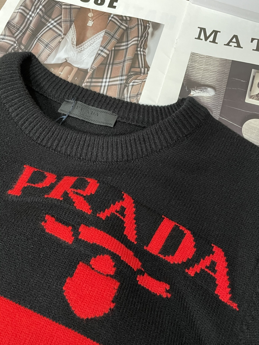 Prad  毛衣 秋冬最新系列，专柜1:1顶级复刻，全品相！加厚款，潮人必备单品！懂货的老铁赶紧下手，面料：100%羊毛