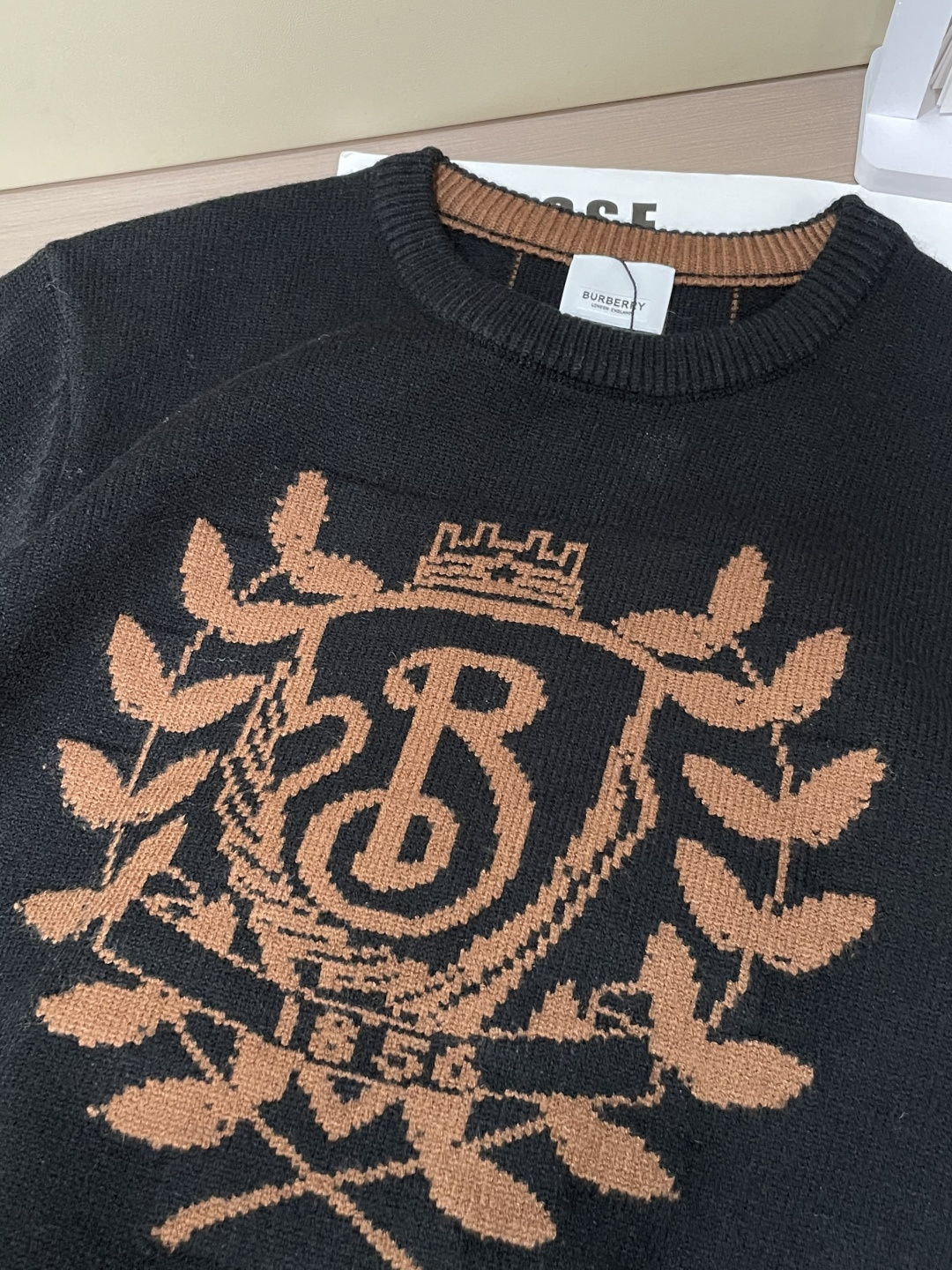 BUR 毛衣 秋冬最新系列，专柜1:1顶级复刻，全品相！加厚款，潮人必备单品！懂货的老铁赶紧下手，面料：100%羊毛 尺