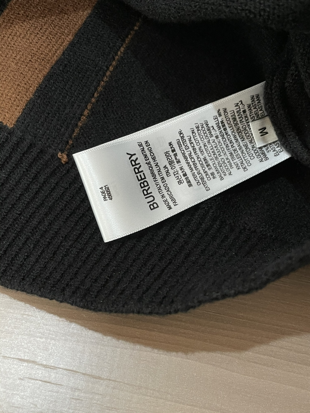 BUR 毛衣 秋冬最新系列，专柜1:1顶级复刻，全品相！加厚款，潮人必备单品！懂货的老铁赶紧下手，面料：100%羊毛 尺