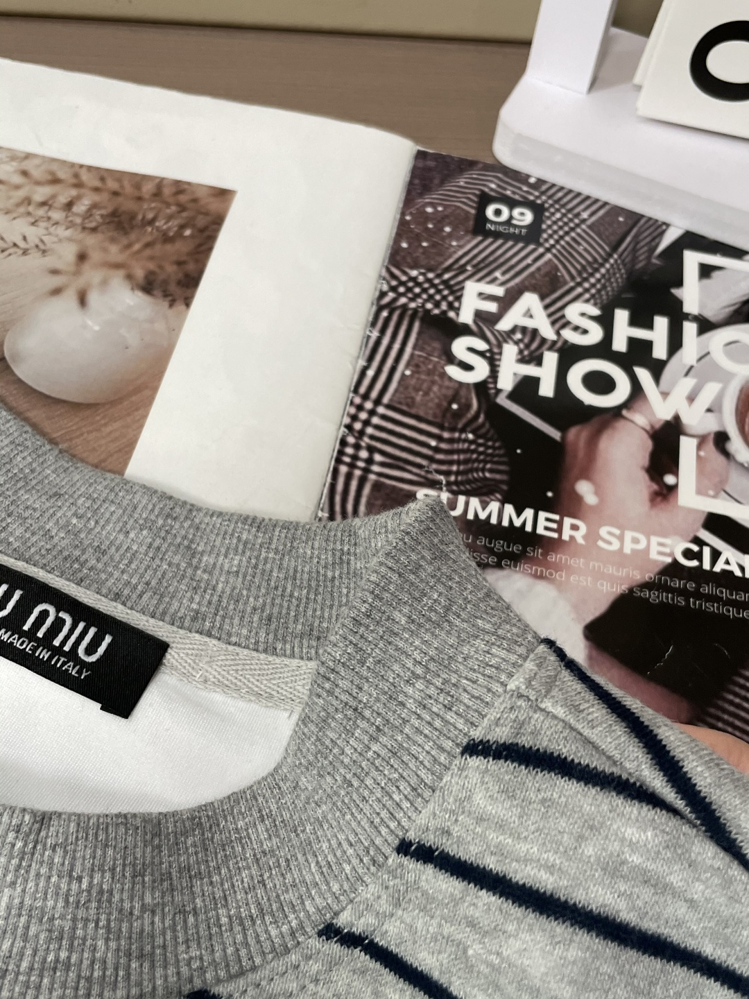 2025SS miumiu秋冬新款条纹长袖 爆款定制纯棉面料 重工洗水，面料舒适🈶️质感 码数：M-2X