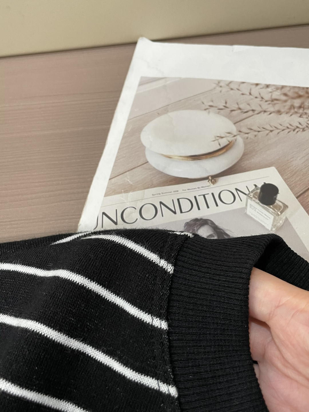 2025SS miumiu秋冬新款条纹长袖 爆款定制纯棉面料 重工洗水，面料舒适🈶️质感 码数：M-2X