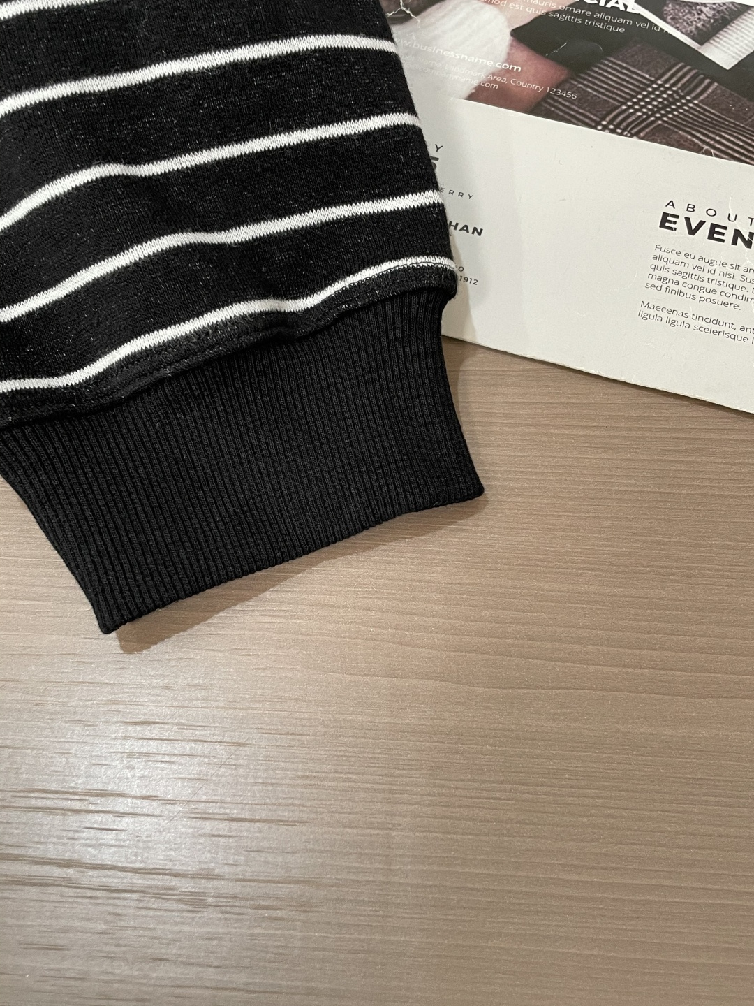 2025SS miumiu秋冬新款条纹长袖 爆款定制纯棉面料 重工洗水，面料舒适🈶️质感 码数：M-2X