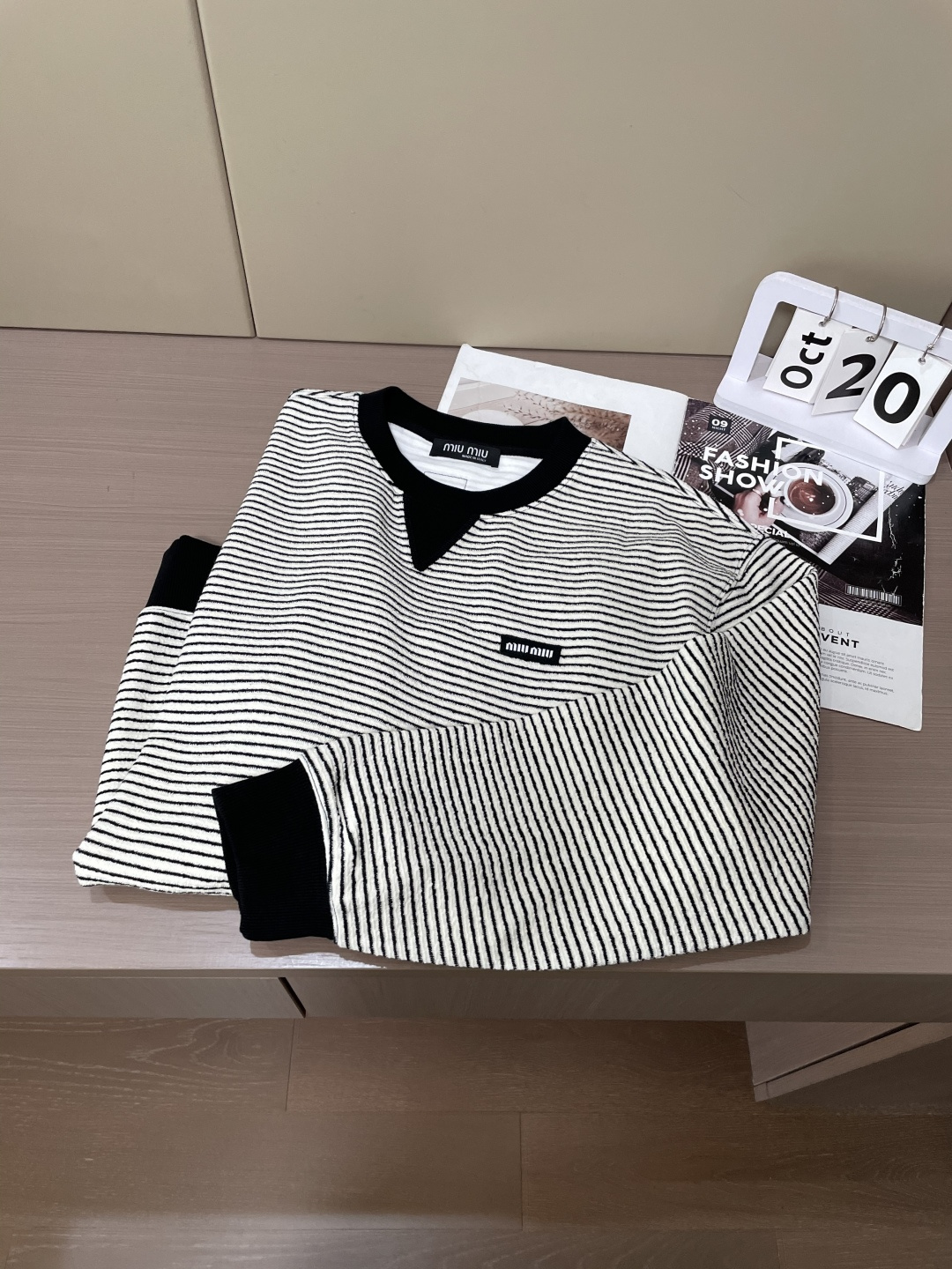 2025SS miumiu秋冬新款条纹长袖 爆款定制纯棉面料 重工洗水，面料舒适🈶️质感 码数：S-2X