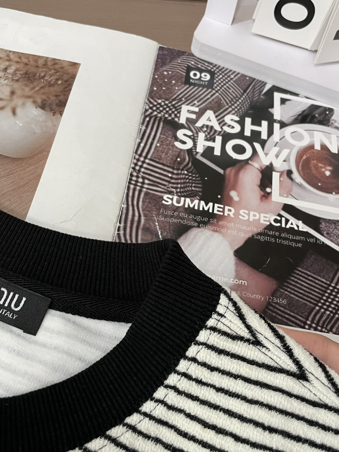 2025SS miumiu秋冬新款条纹长袖 爆款定制纯棉面料 重工洗水，面料舒适🈶️质感 码数：S-2X