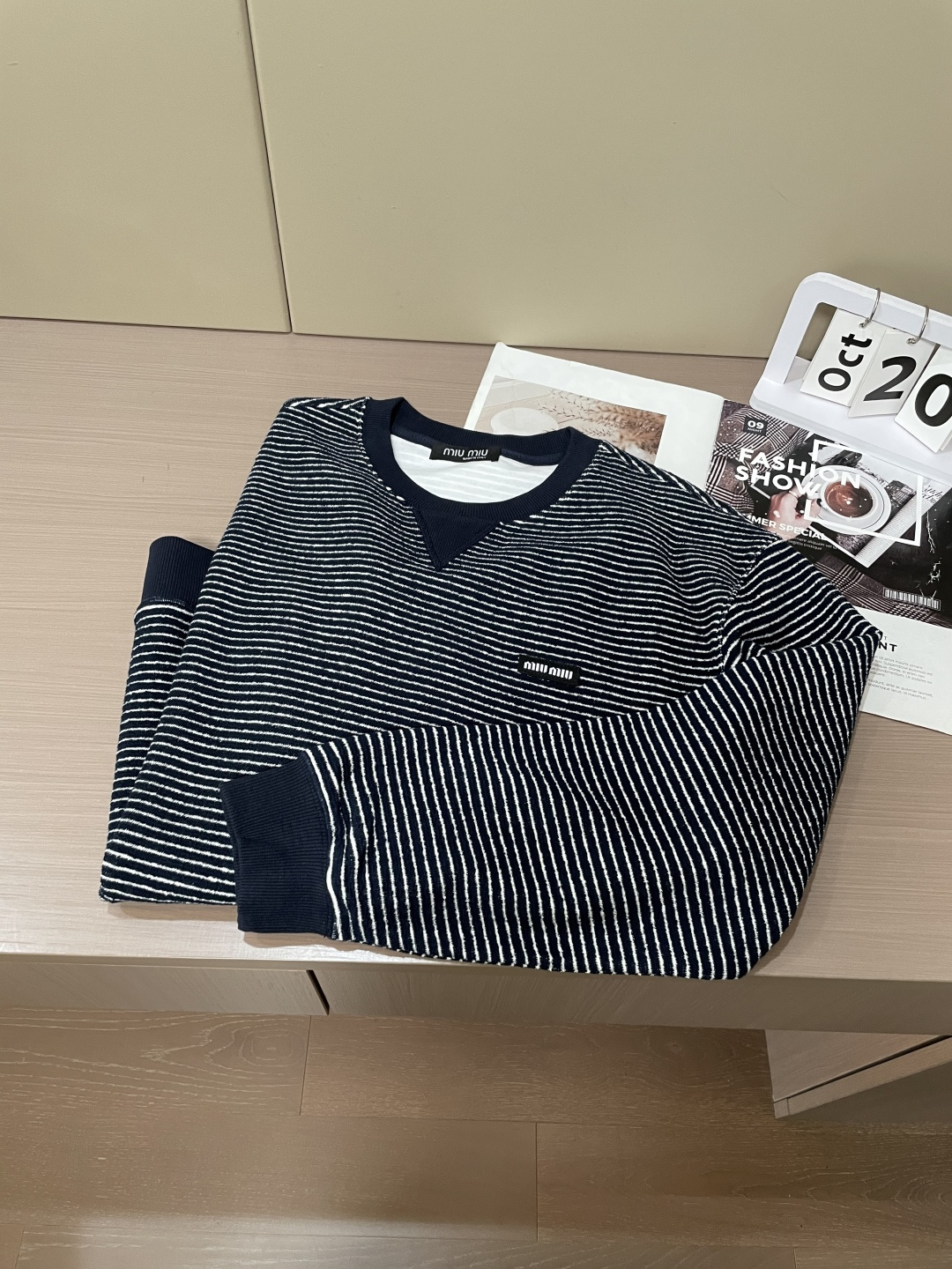 2025SS miumiu秋冬新款条纹长袖 爆款定制纯棉面料 重工洗水，面料舒适🈶️质感 码数：S-2X