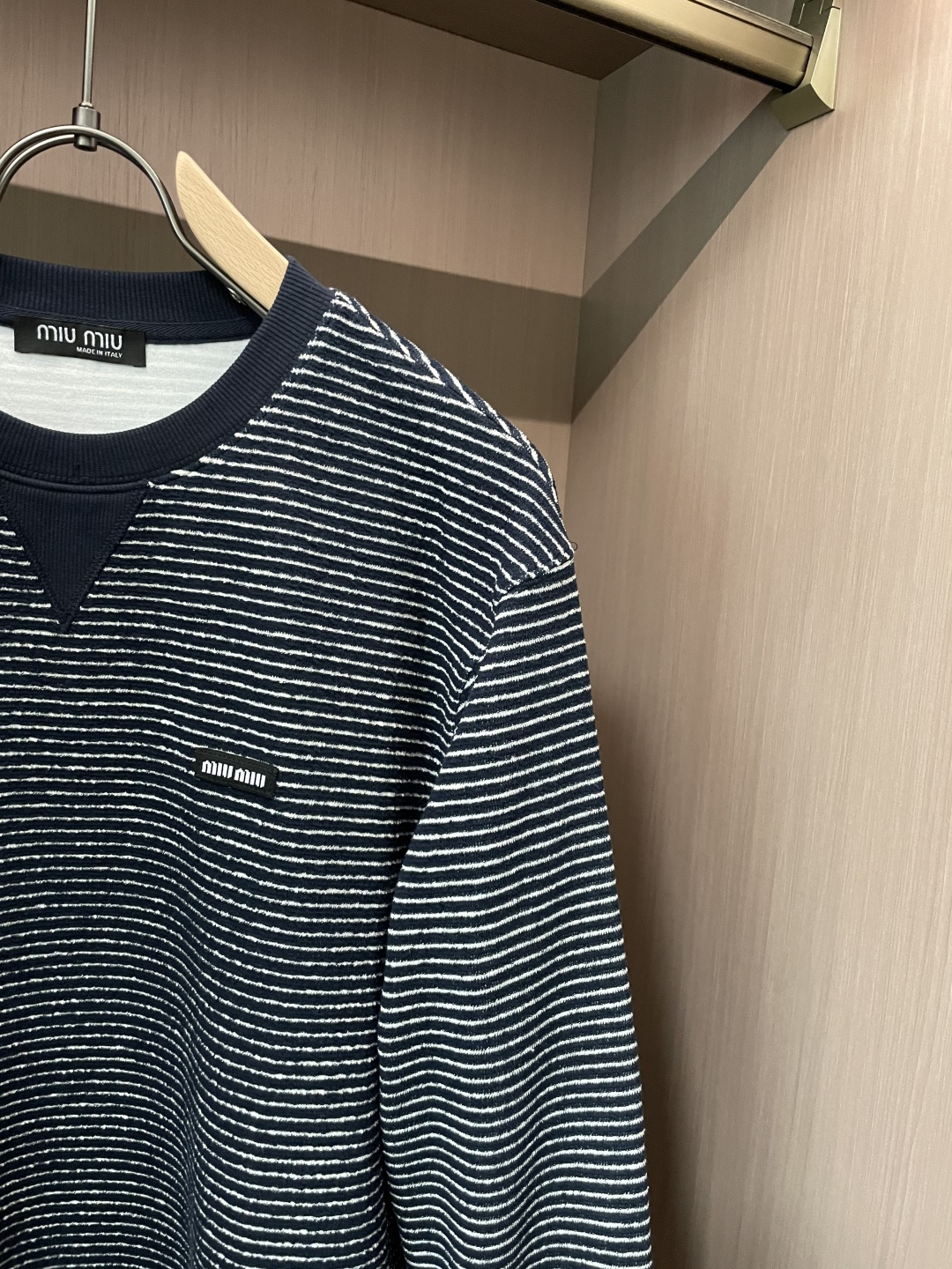 2025SS miumiu秋冬新款条纹长袖 爆款定制纯棉面料 重工洗水，面料舒适🈶️质感 码数：S-2X