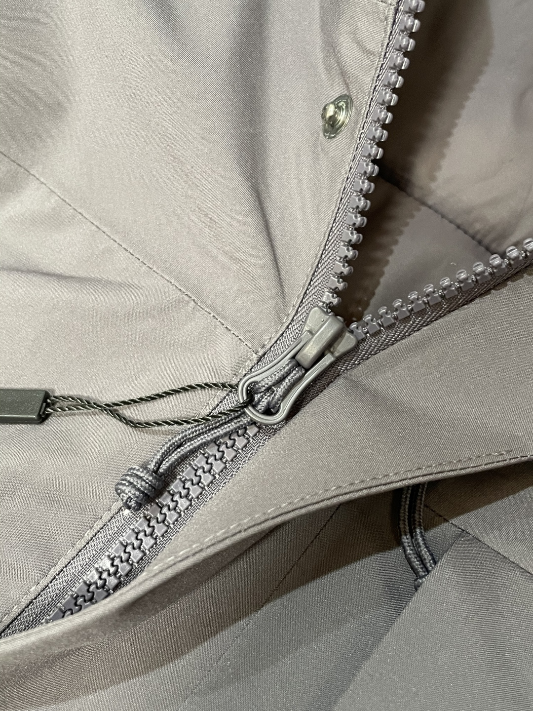 始祖鸟-官网同款，市场最高版本；软壳系列，2025秋冬新款棉衣外套，里面加厚加绒保暖性更强/面料选用爽滑