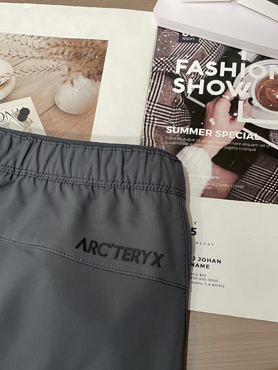 ARC‘TERYX —始祖鸟户外防风保暖透气冬季男士软壳加绒裤！无缝设计 高热度鸟家户外机能风3D立体修
