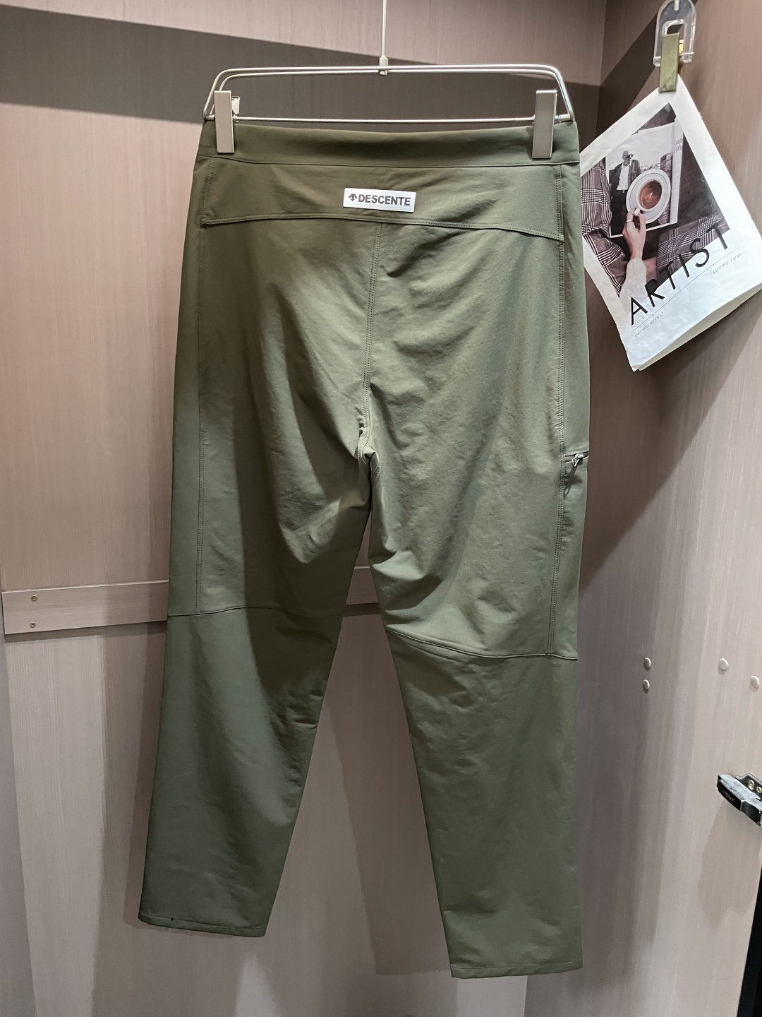 迪桑特 男士休闲裤👍速干面料休闲裤，最新款上身版型无敌正！绝对可以闭眼收的一款此款裤子非常百搭，弹力腰围