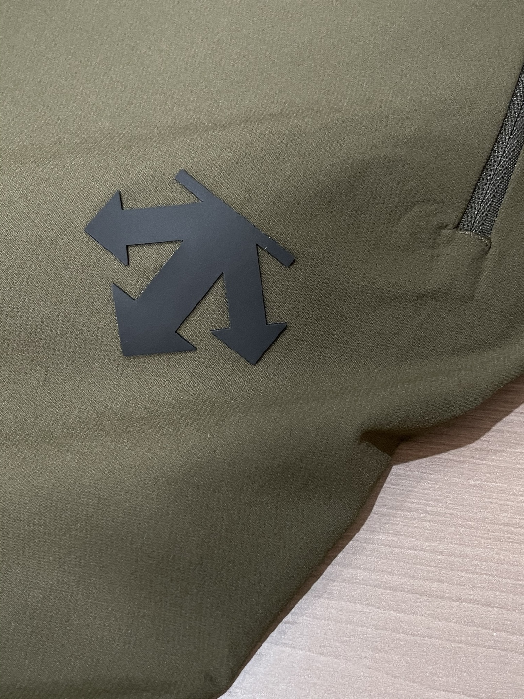 迪桑特 男士休闲裤👍速干面料休闲裤，最新款上身版型无敌正！绝对可以闭眼收的一款此款裤子非常百搭，弹力腰围