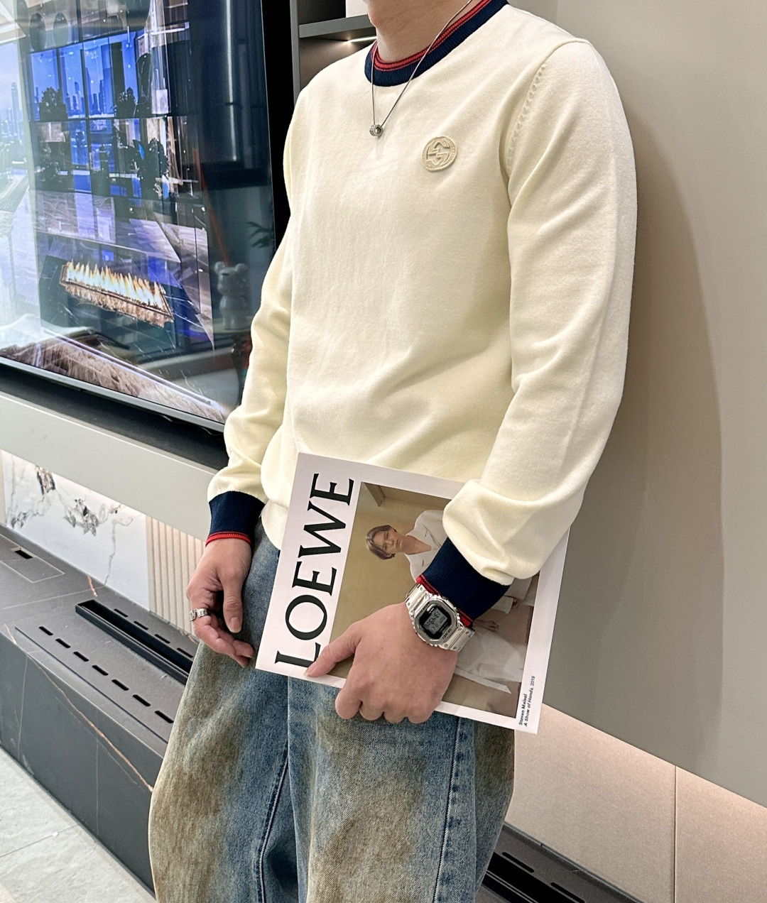 Gucc 2025秋冬 高级定制 都市风十足 经典简约大气圆领打底针织毛衣。 采用进口羊毛混纺面料 柔软