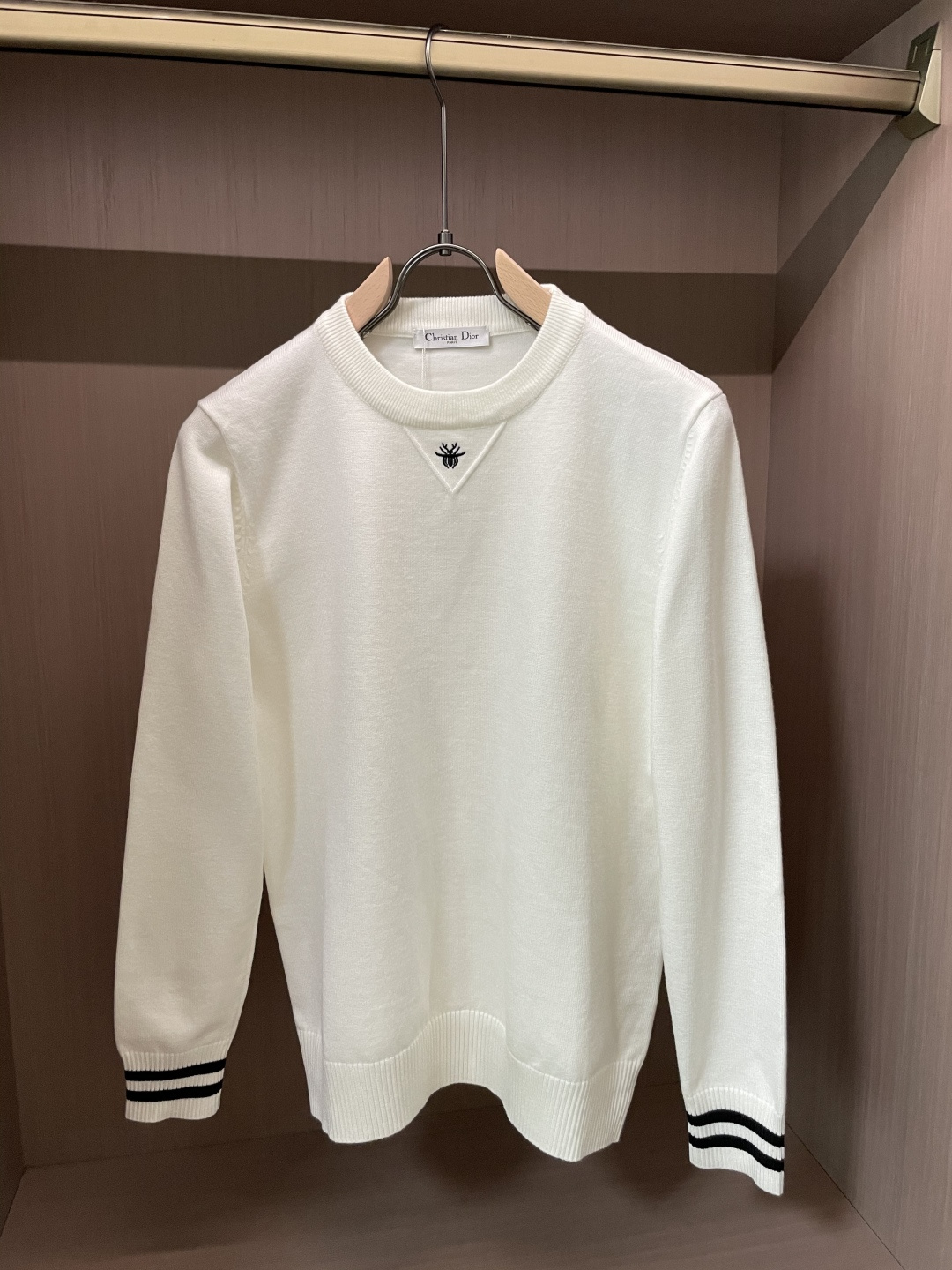 Dior 重磅推荐！2025aw秋冬新款 专柜同步 时尚经典针织衫 秋冬必备款 采用针织衫加厚毛衣，精致