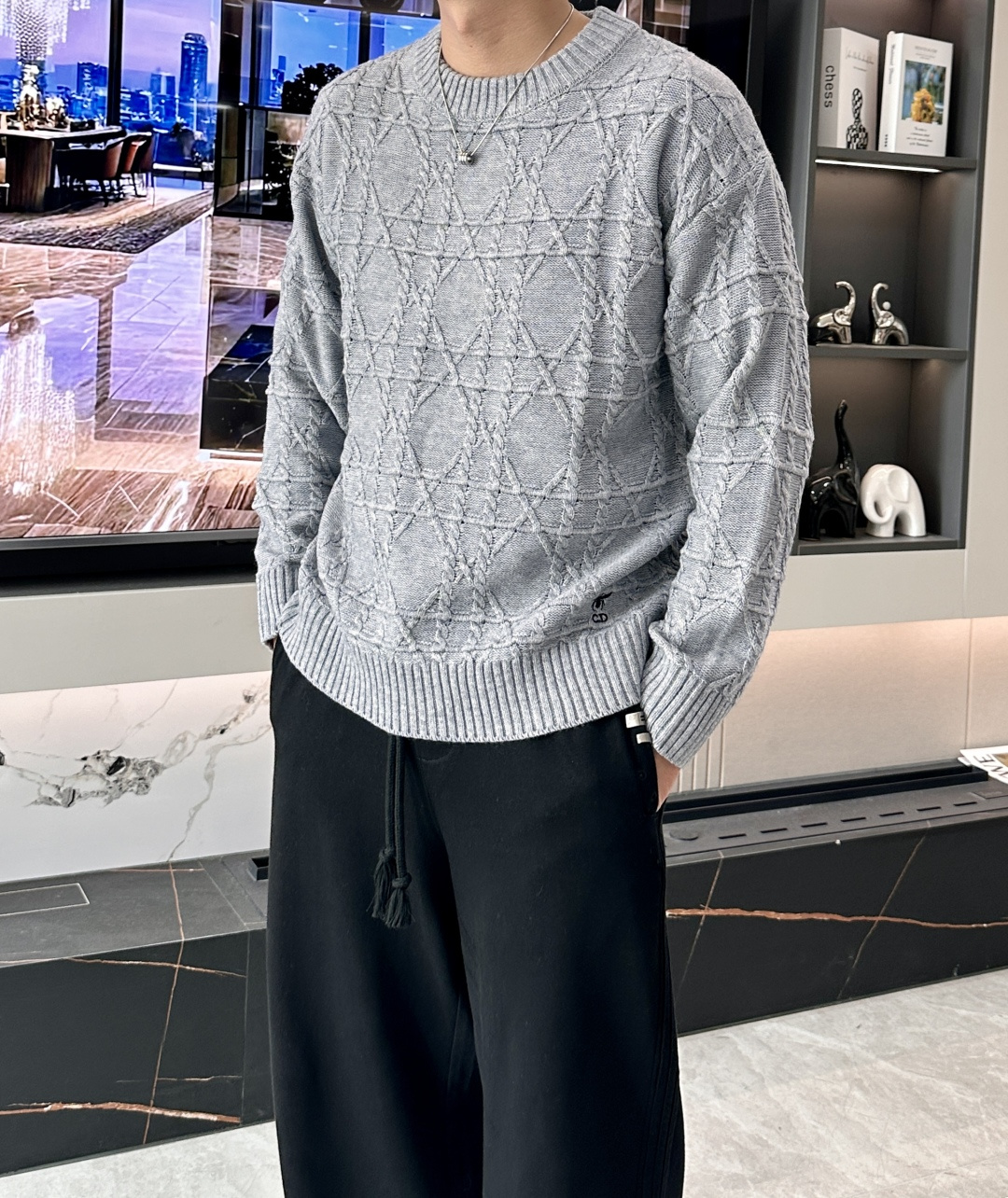 NO:655451,. Dior sweater latest autumn and winter series, 1:1 top replica at the counter, all in good condition!  Thick style, a must-have item for fashionistas!  Those who know the goods should hurry up and start, the fabric is wool, the size is M~3XL., dior, sweaters, alexander wang19860909. Dior 毛衣 秋冬最新系列,专柜1:1顶级复刻,全品相！加厚款,潮人必备单品！懂货的老铁赶紧下手,面料羊毛 尺码M~3XL.,,dior,sweaters,alexander wang,Men's clothing