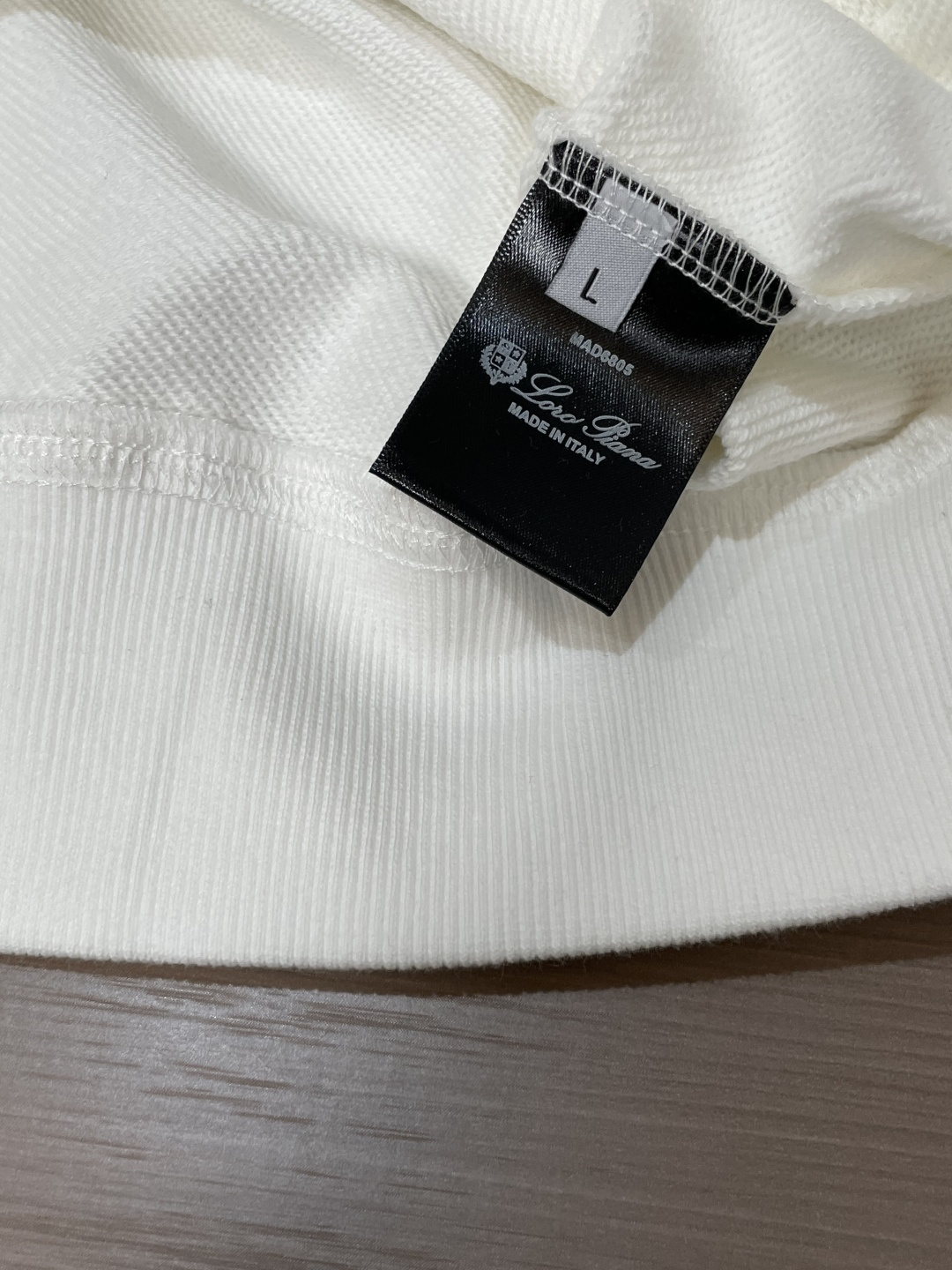 lP🆕 套头连帽卫衣；经典套头男女同款，简约大气系列单品，低调奢华大气百搭款！卫衣选用客供100%高克重