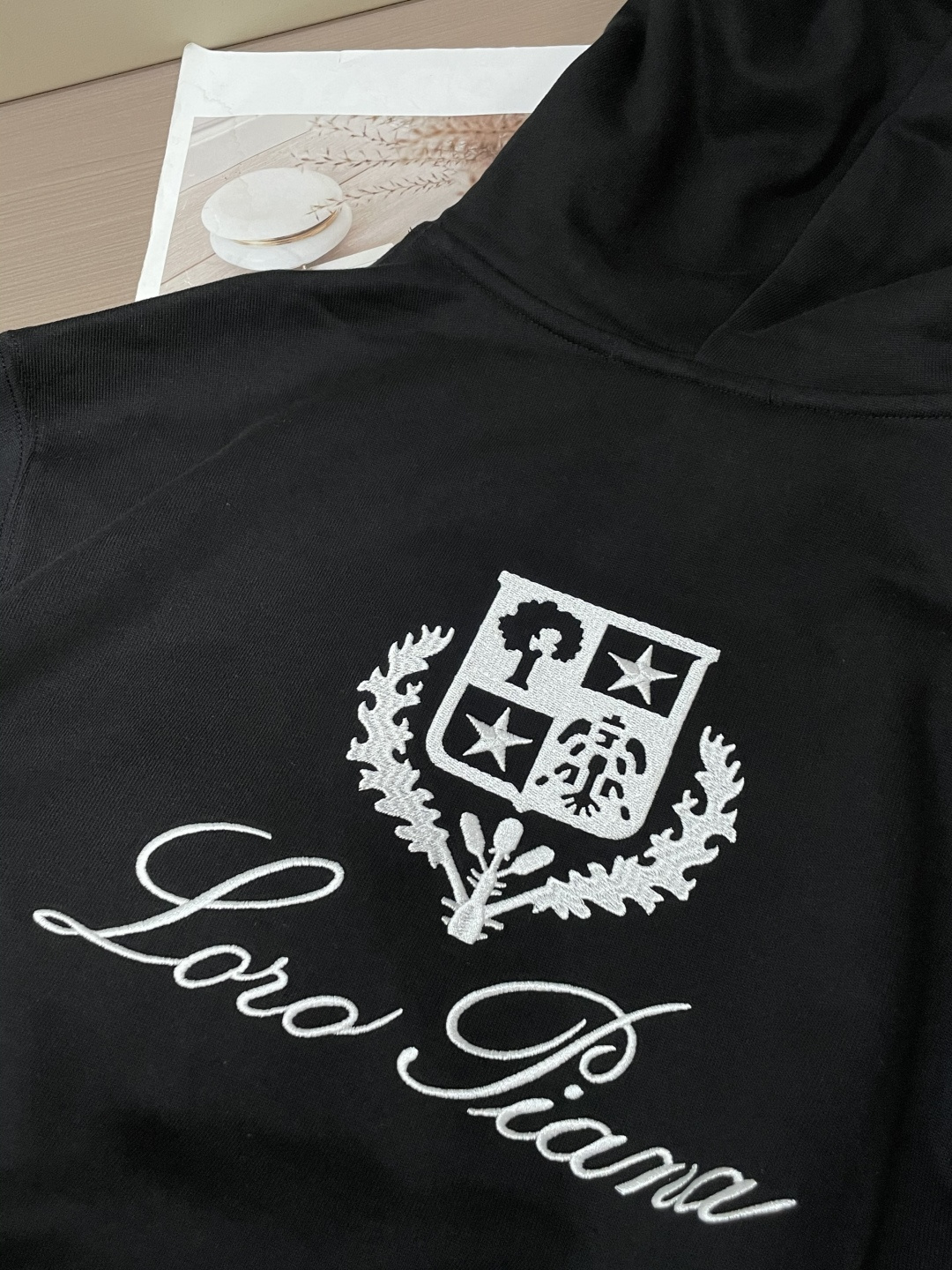 lP🆕 套头连帽卫衣；经典套头男女同款，简约大气系列单品，低调奢华大气百搭款！卫衣选用客供100%高克重